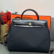 Hermes愛馬仕Herbag31黑色銀扣Y刻