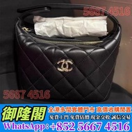 全港多間實體門店 免費評估 全港上門：Chanel 25A光面牛皮鏈條包，名牌手袋 手袋 舊手袋 腰包 斜挎包、斜挎包、水桶包、手提包、古馳、LV手提包 二手手袋 LV腰包 阿瑪尼 Armani寶格麗