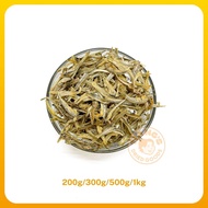 Dried Peeled Anchovy/Ikan Bilis (Large) (200g/300g/500g/1kg) Tiangs