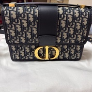 Dior 蒙田包（30 Montaigne）