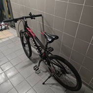 Galaxy 黑紅色單車