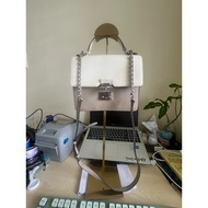 Preloved Lovcat sling bag