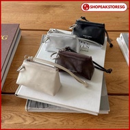 [PREORDER] BUCKS AND LEATHER, ANGLE POUCH, POBL110 (KPBL110)