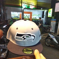 Cap Fitted NFL Seattle Seahawks