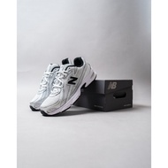 NEW BALANCE Casual Shoes New/ Balance 740 - White Silver Black