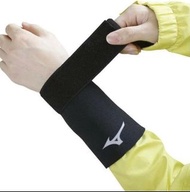 【💥護具系列】Mizuno 2 個裝 防水 防雨 手腕 腕帶 運動 護腕 手套 男士