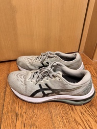 ASICS GT-2000 11 跑鞋