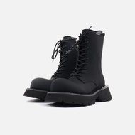 notdetailed 大頭馬丁靴 厚底高幫工裝靴 無性別男女同款靴子