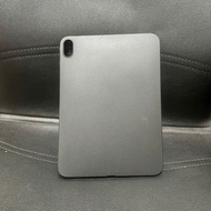 IPad Gen 11 / IPad 11 black flexible silicone case (tnkn)