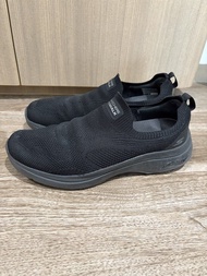 Skechers GoWalk Black Slip-On Arch Fit Sneakers