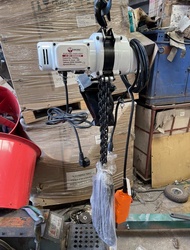 รอกโซ่ไฟฟ้า Electric Chain Hoist 250/500/1000 kgs. OKURA