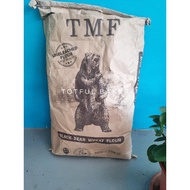 Taiwan Black Bear Bread Flour (13% high protein flour) 1kg (Re-packed)