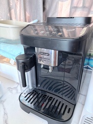 DeLonghi Magnifica EVO Coffee Machine 全自動咖啡機