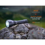Fenix HT32 - Compact Long Range Flashlight [2500 Lumens, 640 Meters Throw]