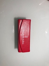 Elizabeth Arden 唇膏