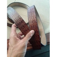 Genuine Leather Belt Genuine Leather Belt with crocodile embossing