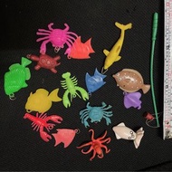 釣魚玩具 洗澡戲水玩具 烏賊螃蟹龍蝦魚烏龜等磁吸釣魚撈魚玩具 16件組（含釣竿）@c379