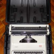 AEG Olympia Carina 2 舊式打字機 vinta...