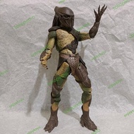 NECA PREDATORS FALCONER PREDATOR ACTION FIGURE