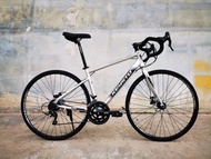 จักรยานเสือหมอบมือตบ RA881 KEYSTO 700C เกียร์ 16 สปีด เฟรมอลูมิเนียม หมอบดิส