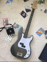 Fender Bass Guitar 琴頸 Fender芬達Ｐ型灰色電貝司Bass電貝斯全新無瑕疵