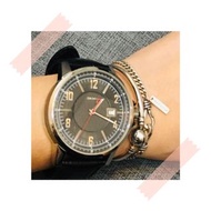 DKNY 皮革款手錶