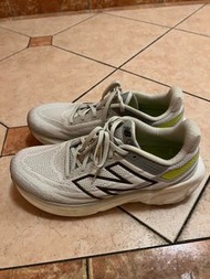 New Balance  Fresh Foam X 1080v13跑鞋