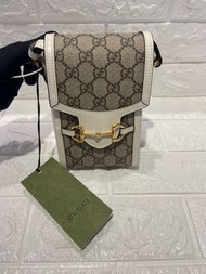 Gucci 手機包
