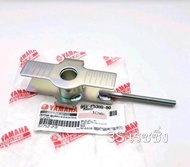 หางปลา ตัวตั้งโซ่ แท้ๆๆๆๆ เบิกศูนย์ YAMAHA EXCITER 155(LED) รหัสอะไหล่  B5V-E5388-00