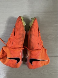 Nike phantom Luna FG 足球鞋