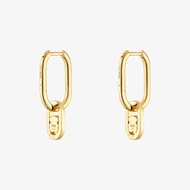 The new TOUS Camille with baño de oro 18-karat white gold and Amazon pendant is stylish and versatil