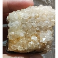 Quartz crystal