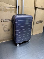 清倉全新 24” Olympia (nemo) 全新 正品正貨  特價 🔍清倉 clearance sale ✅💯👍🏼 100%authentic brand new 4/8 wheels spinn