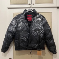 Supreme x The North Face 羽絨外套