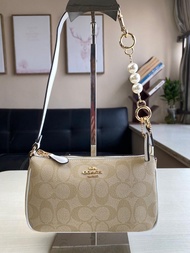 กระเป๋าถือใบเล็กของผู้หญิง Coach Nnlita 19 สามารถใส่มือถือขนาด7.4นิ้วได้