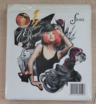 [包郵] CD + VCD 薛凱琪 Electric Angel 2006 第一版 附 Fiona 100頁精美寫真集歌詞及外紙套 薜凱琪 專輯 大碟 包平郵
