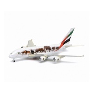 Schuco Schuco 1: 600 Emirates Emirates Airbus A380-800 Aircraft Alloy Model