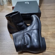 BOCOROCCO, Pillow Concept, ORIGINAL with original box, boots wanita, black color, full leather, size
