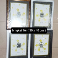Frame Frame 30x40cm 16r