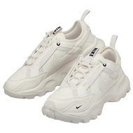 NIKE ナイキ WMNS TC7900  DD9682 100 レディース スニーカー セイル 白系