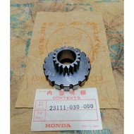 Honda C200/S90 Clutch Drive Gear 18T Nos  Part No.23111-030-000 (Original Japan)
