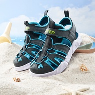 Xtep รองเท้าแตะสำหรับเด็กผู้ชายรองเท้ากันลื่นเด็กทารกรองเท้าแตะเปิดเท้าใหม่2025รองเท้าแตะชายหาดรองเท