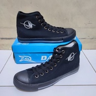 School shoes, Dallas Campus shoes