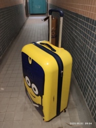 #DELSEY 31'吋四轮旅行喼 $160 （自取）