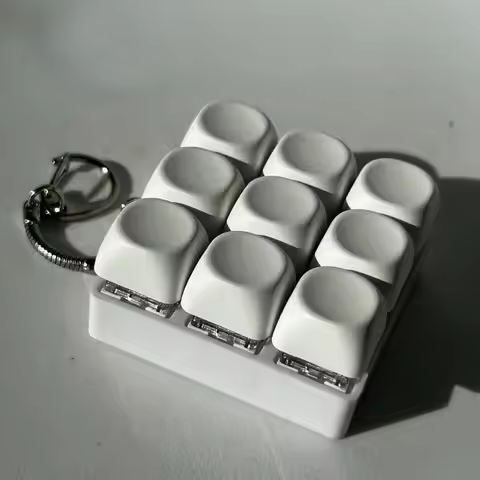 4/9Keys Keyboard Fidget Relaxing Removable Finger Fidget Clicker Keychain Comfortable Touch Portable