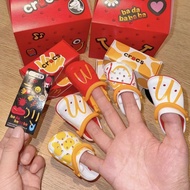 2024 New McDonald's X Crocs Cave Shoes Pendant Souvenir Limit McDonald's Crocs Mini Keychains Finger