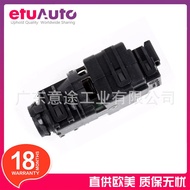 Suitable for Focus cars Temperature Intake Sensor Air Duct Filter Tube G1B5-19C734-AA