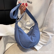 Women's Messenger Bag Nylon Dumpling Bag Student Shoulder Bag Cloth Bag