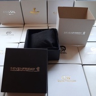 Seven friday wooden box watch box