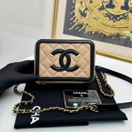 🤎Chanel mini相機包 奶茶色拼黑色 斜挎包